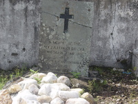 Old Bandawe Church and mission graves 12 