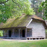 Kurzeme Peasant's Homestead (Granary) / Kurzemes Zemnieka Sēta (Klēts)